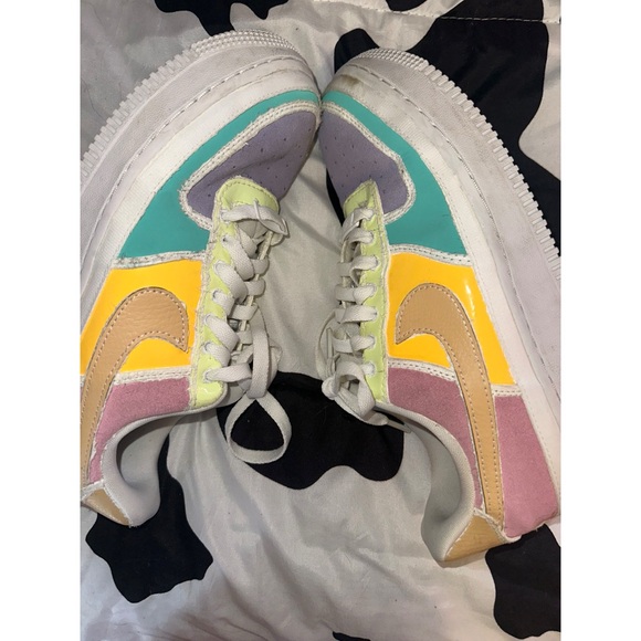 Sz 8 Nike Air Force 1 '07 Premium "Pastel Reveal Sneakers - Picture 2 of 6